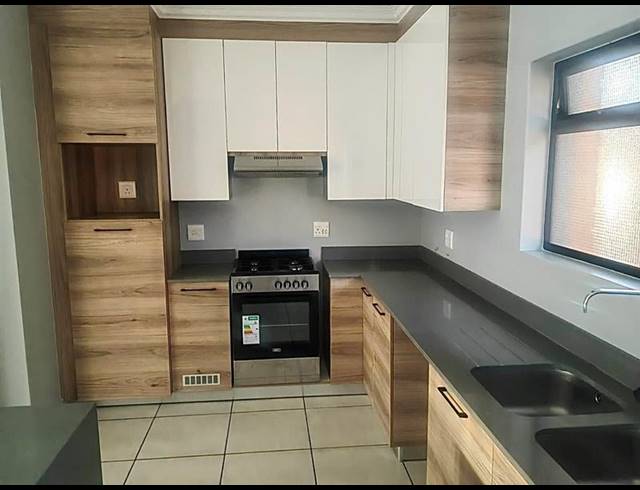 2 BEDROOM PROPERTY TO RENT IN SIX FOUNTAINS RESIDENTIAL ESTATE